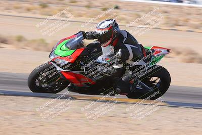 media/Dec-10-2023-SoCal Trackdays (Sun) [[0ce70f5433]]/Turn 9 Inside Set 2 (1115am)/